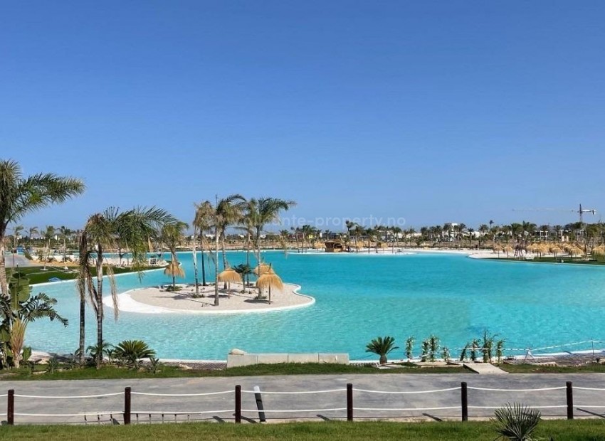 Leilighet / leilighet i Santa Rosalia Lake And Life Resort