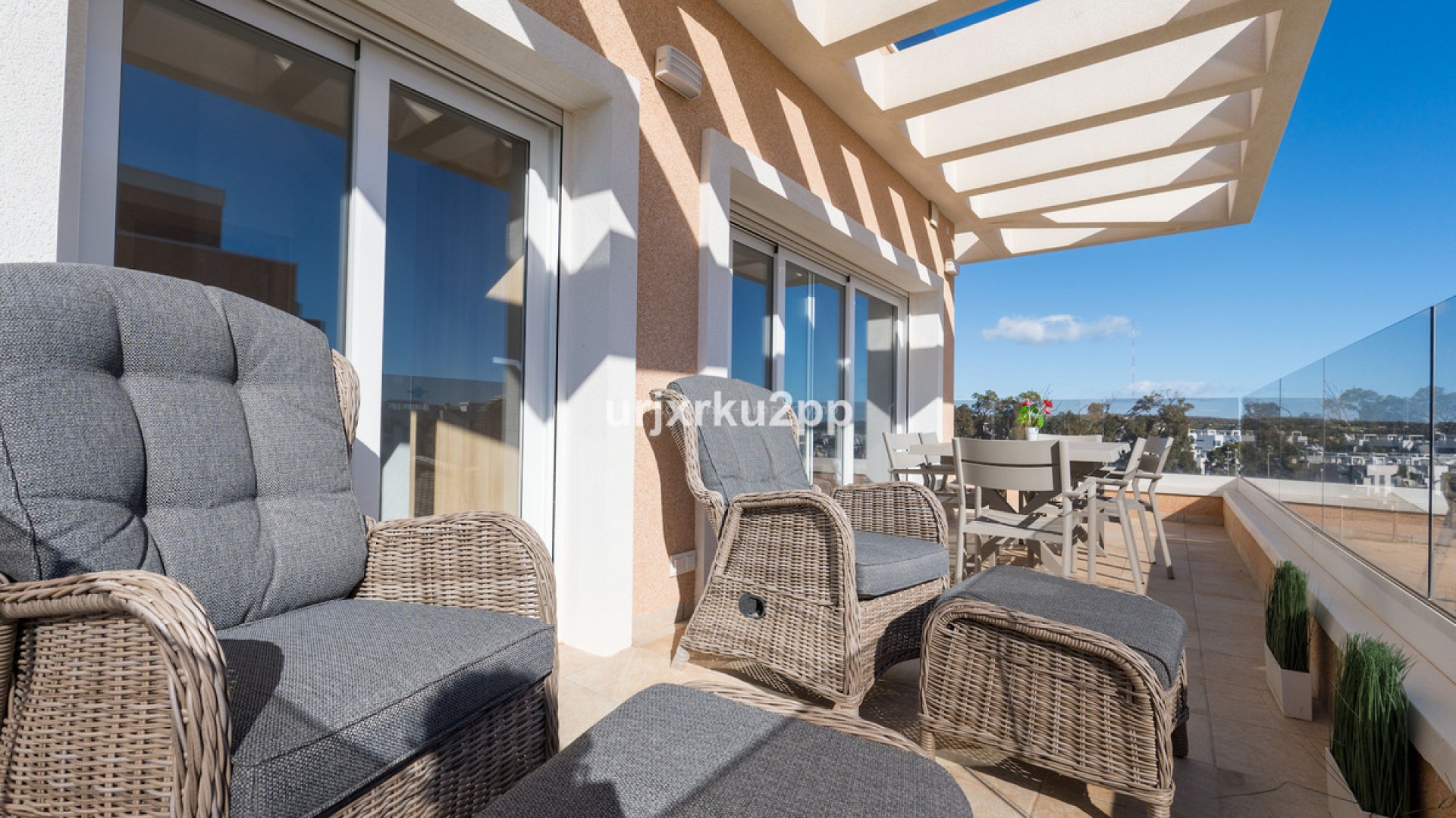 Leilighet / leilighet i Urbanización El Raso