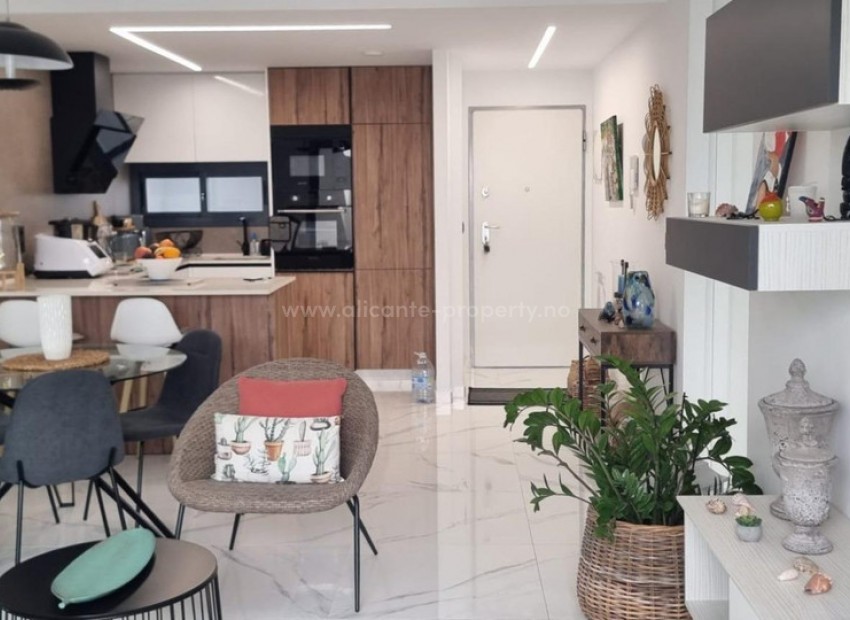 Leilighet / leilighet i Urbanización El Raso