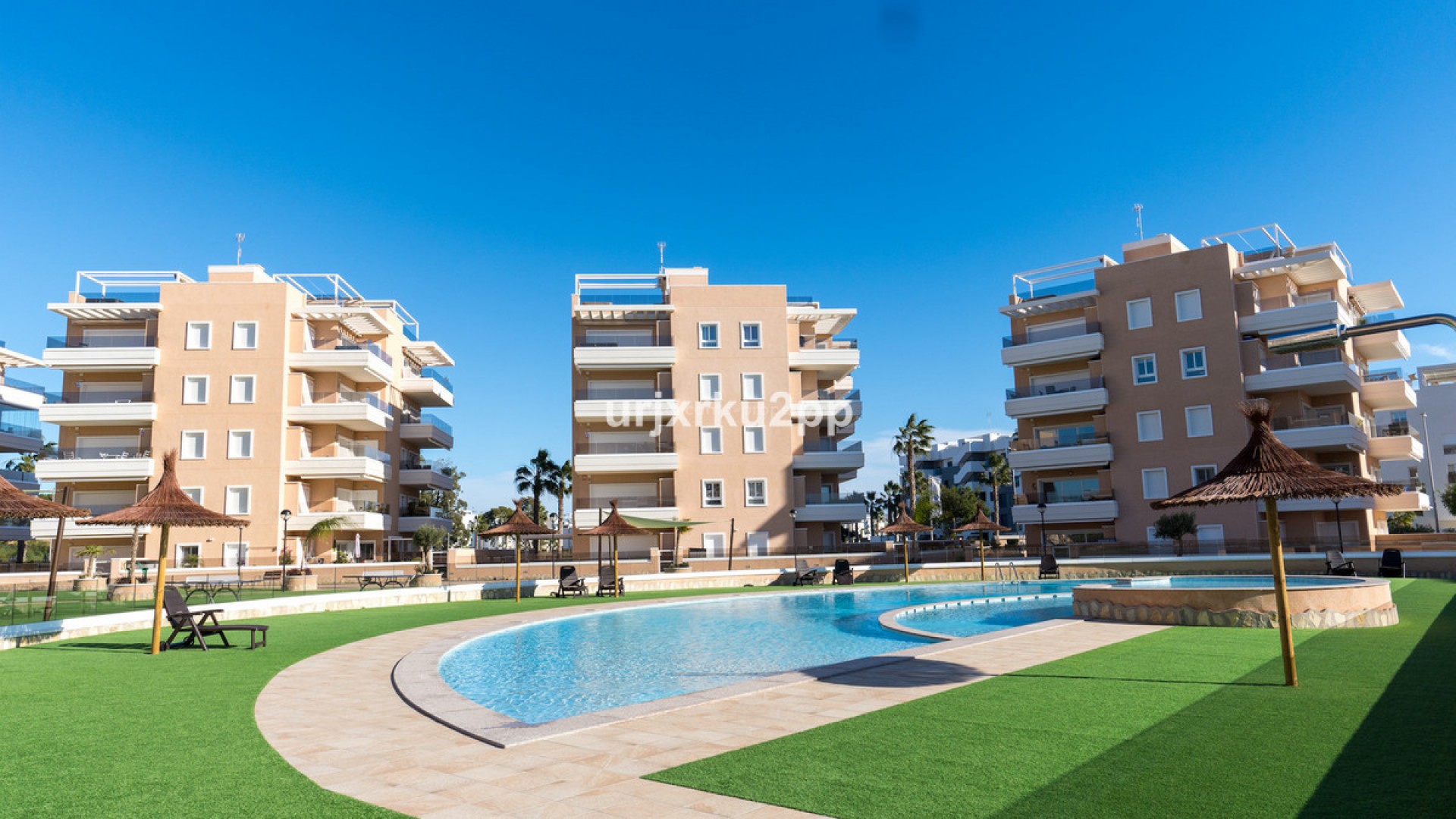 Leilighet / leilighet i Urbanización El Raso