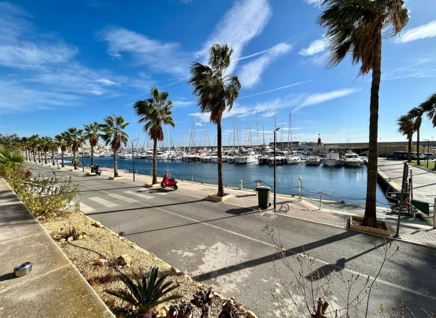 Leilighet / leilighet i Villajoyosa Centro