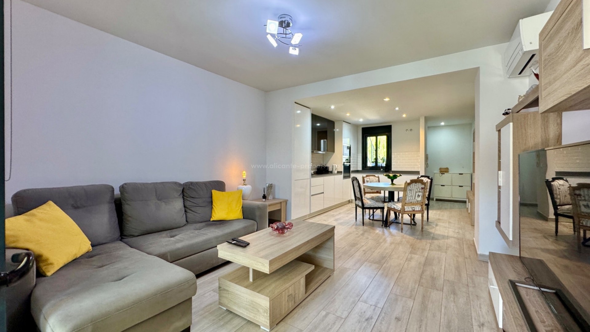 Leilighet / leilighet i Villamartin