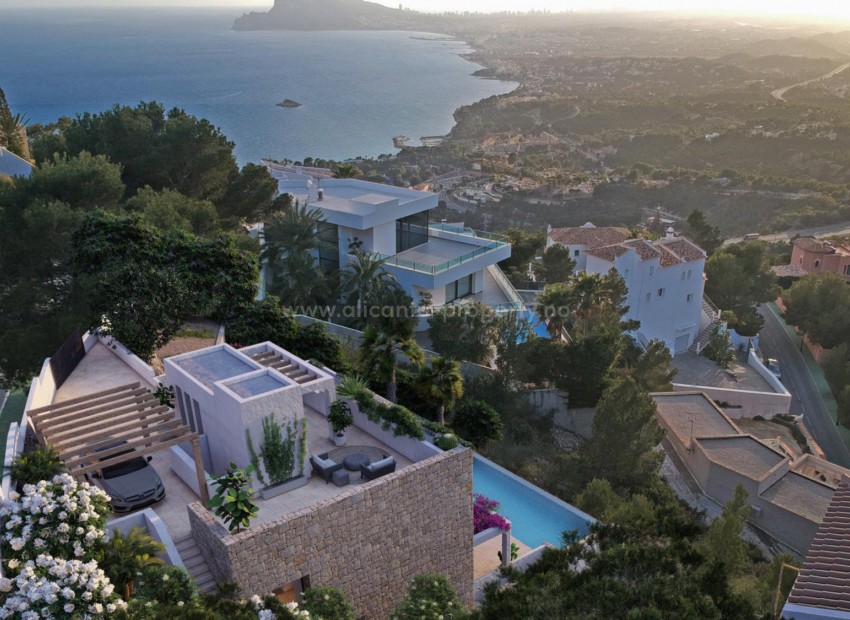 Modern luxury villa with incredible views in Altea Hills with 4 bedrooms and 4 bathrooms, infinity pool and several terraces. Parking for several cars