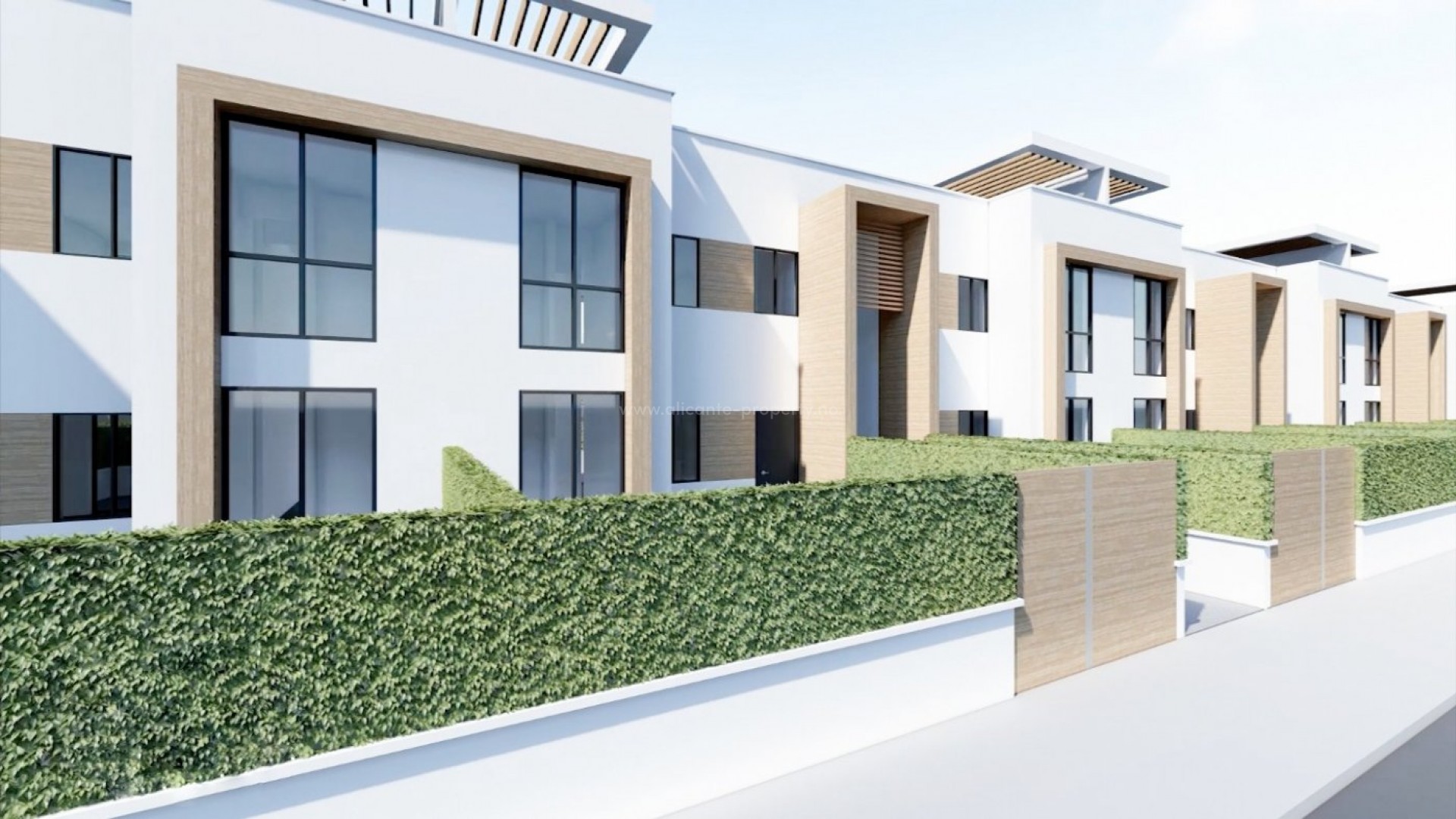 New built bungalows/townhouses in Orihuela Costa, 2 and 3 bedrooms, top floor with private solarium, private garden, shared pool. 5 min from Villamartin golf