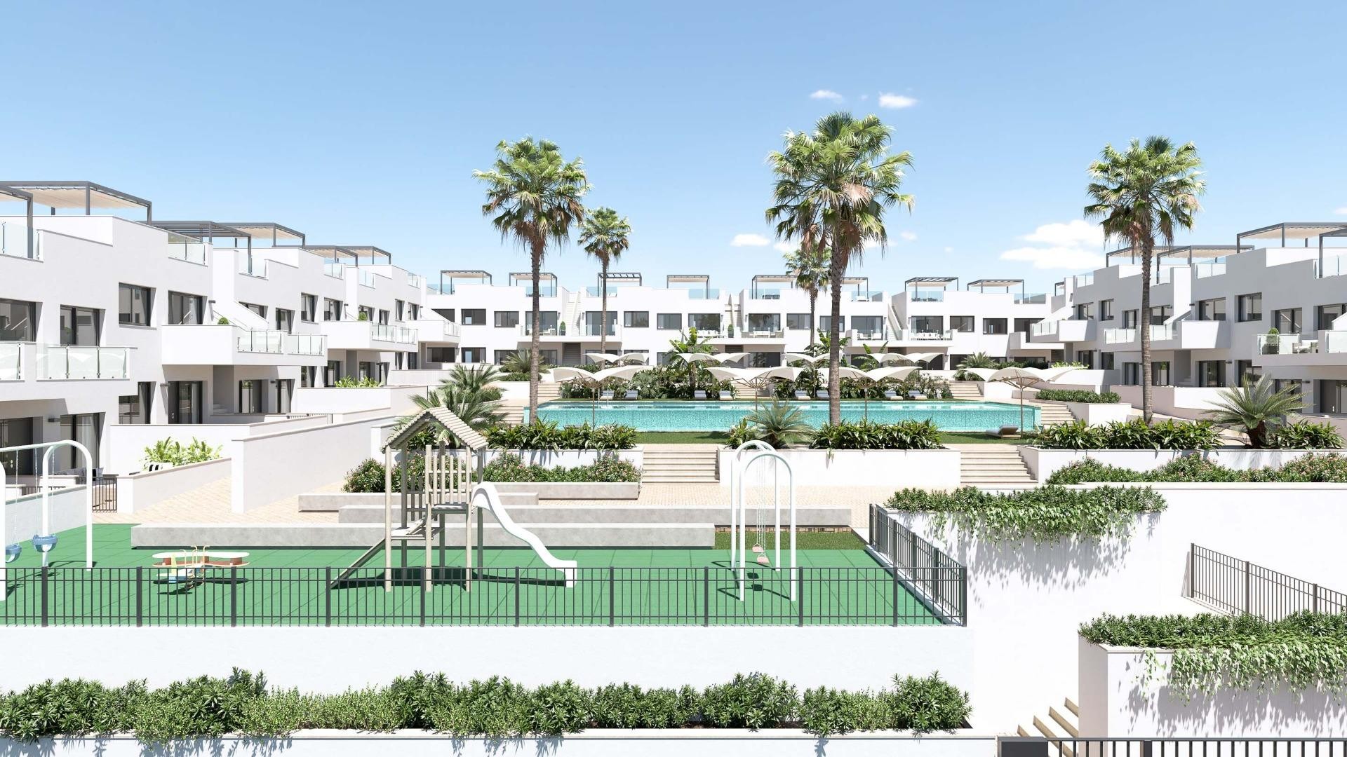 New bungalow apartments in Los Balcones, Torrevieja, 2/3 bedrooms, 2 bathrooms, garden or balcony and solarium, shared infinity pool with panoramic views