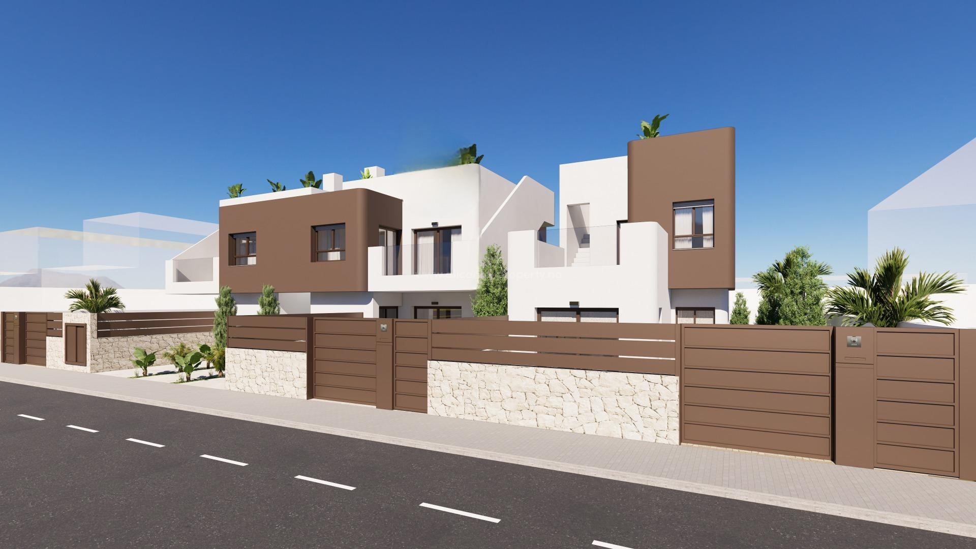 New bungalow apartments in Torre de La Horadada, 2 bedrooms, 2 bathrooms, 50 meters from Las Higuericas beach, large gardens or large terraces, great views