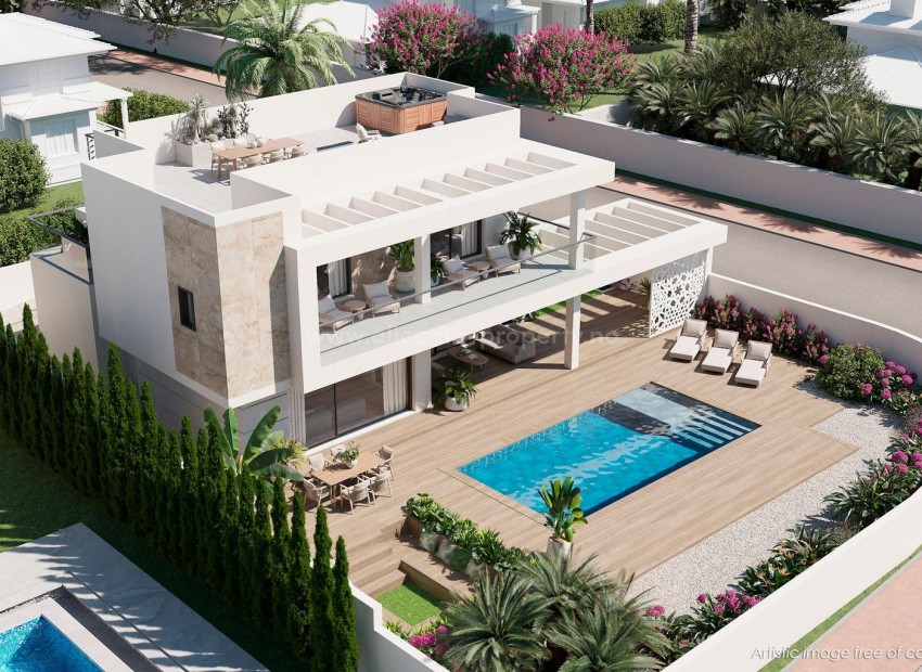 Nybygget hus/villa i Ciudad Quesad, 3 soverom og 3 bad, terrasse, solarium, privat hage med svømmebasseng. Tett på La Marquesa golfbane og alle tjenester