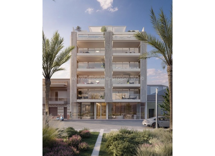 Penthouse apartments in La Mata,Torrevieja, 3 bedrooms, 2 bathrooms, large shared roof terrace with jacuzzi and west facing views, underground parking spaces