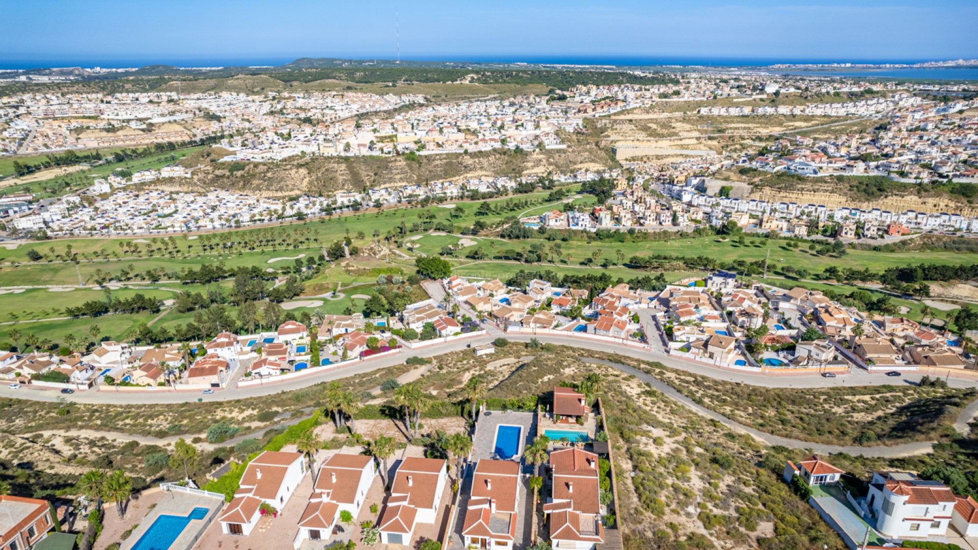 Plot / Land in ALTOS DE LA MARQUESA