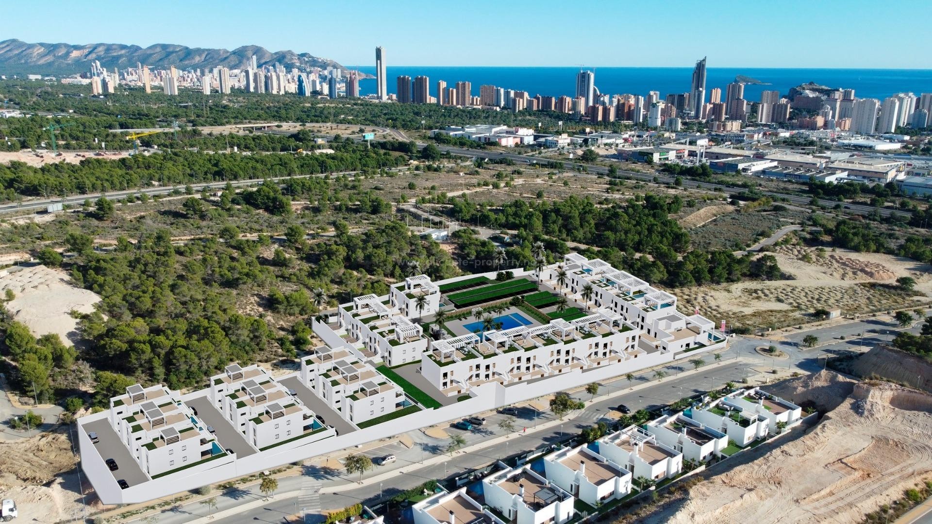 Residential complex of bungalows in Finestrat, 2/3 bedrooms and 2 bathrooms, pool, some of the units have magnificent views of the sea and Benidorm skyline