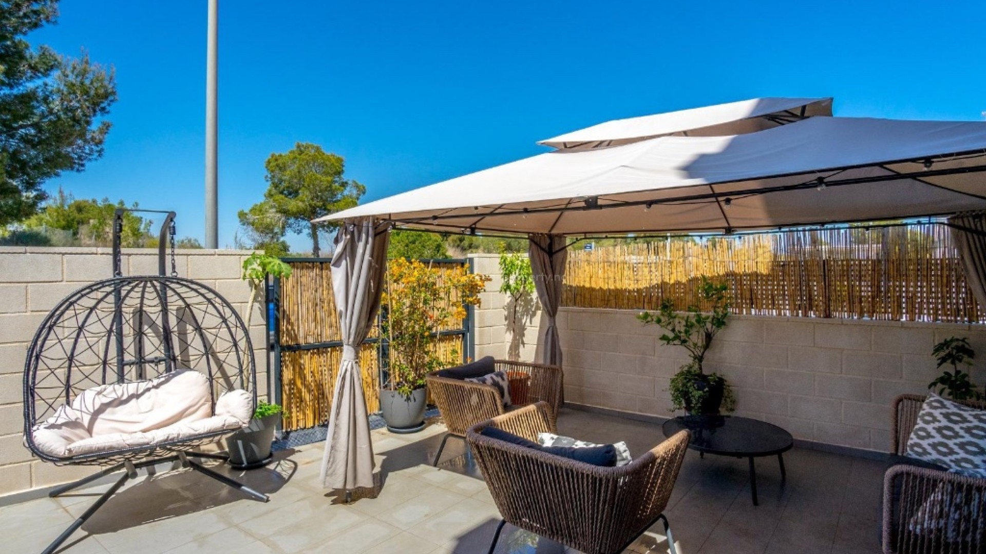 Semi - Detached Villa in Villamartín