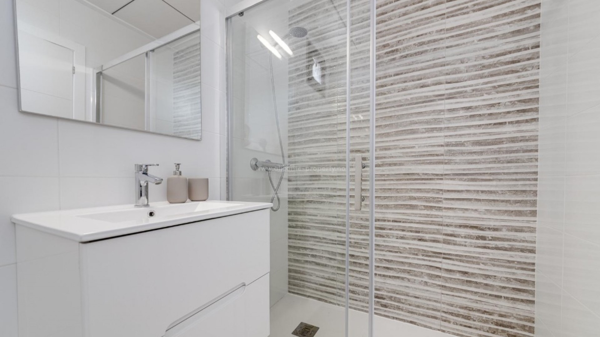 Semi - Detached Villa in Villamartín