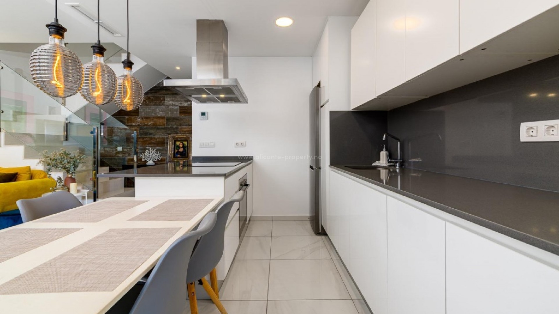 Semi - Detached Villa in Villamartín