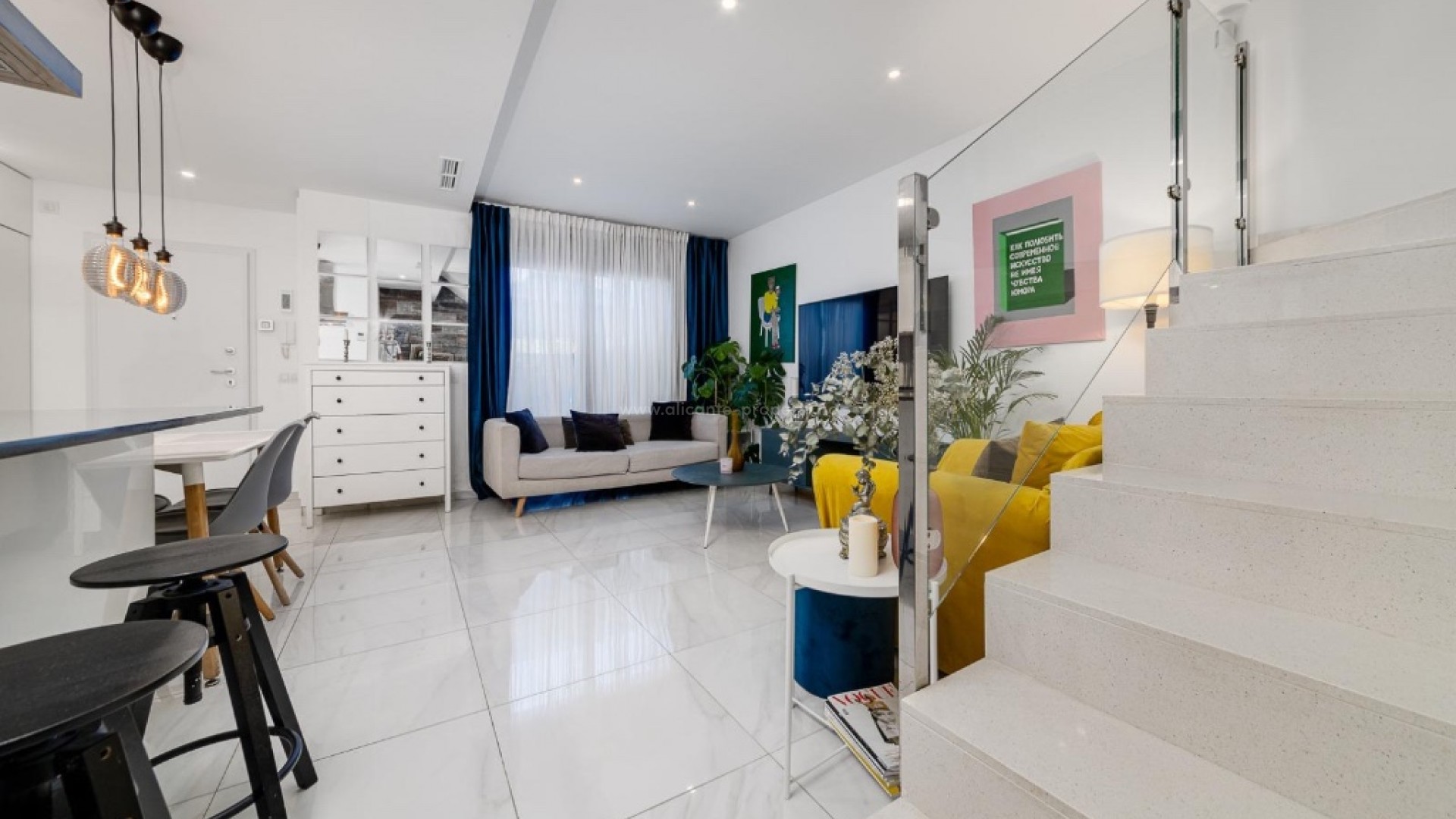 Semi - Detached Villa in Villamartín