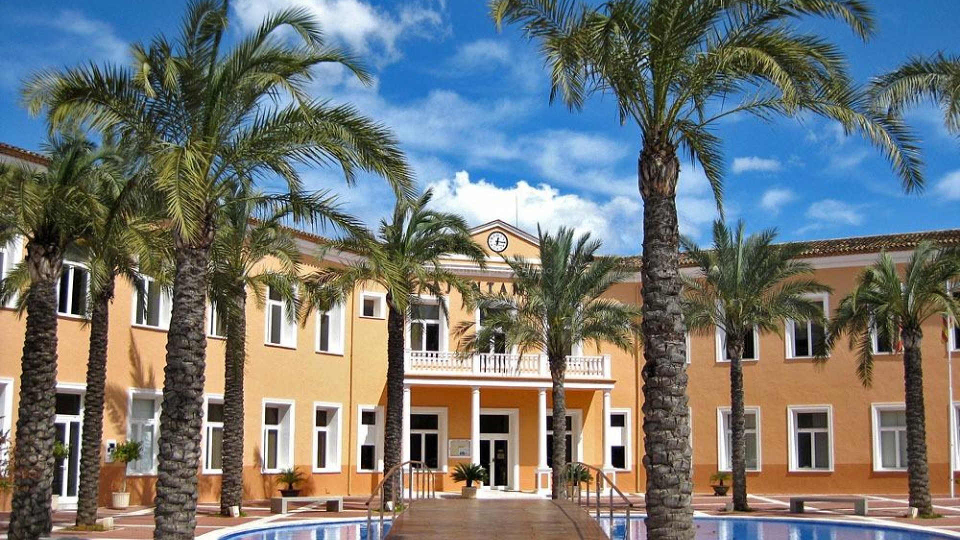 The residential complex with luxury apartments and penthouses in El Verger in Denia, 3 bedrooms, 3 bathrooms, spacious terraces and several swimming pools, great views