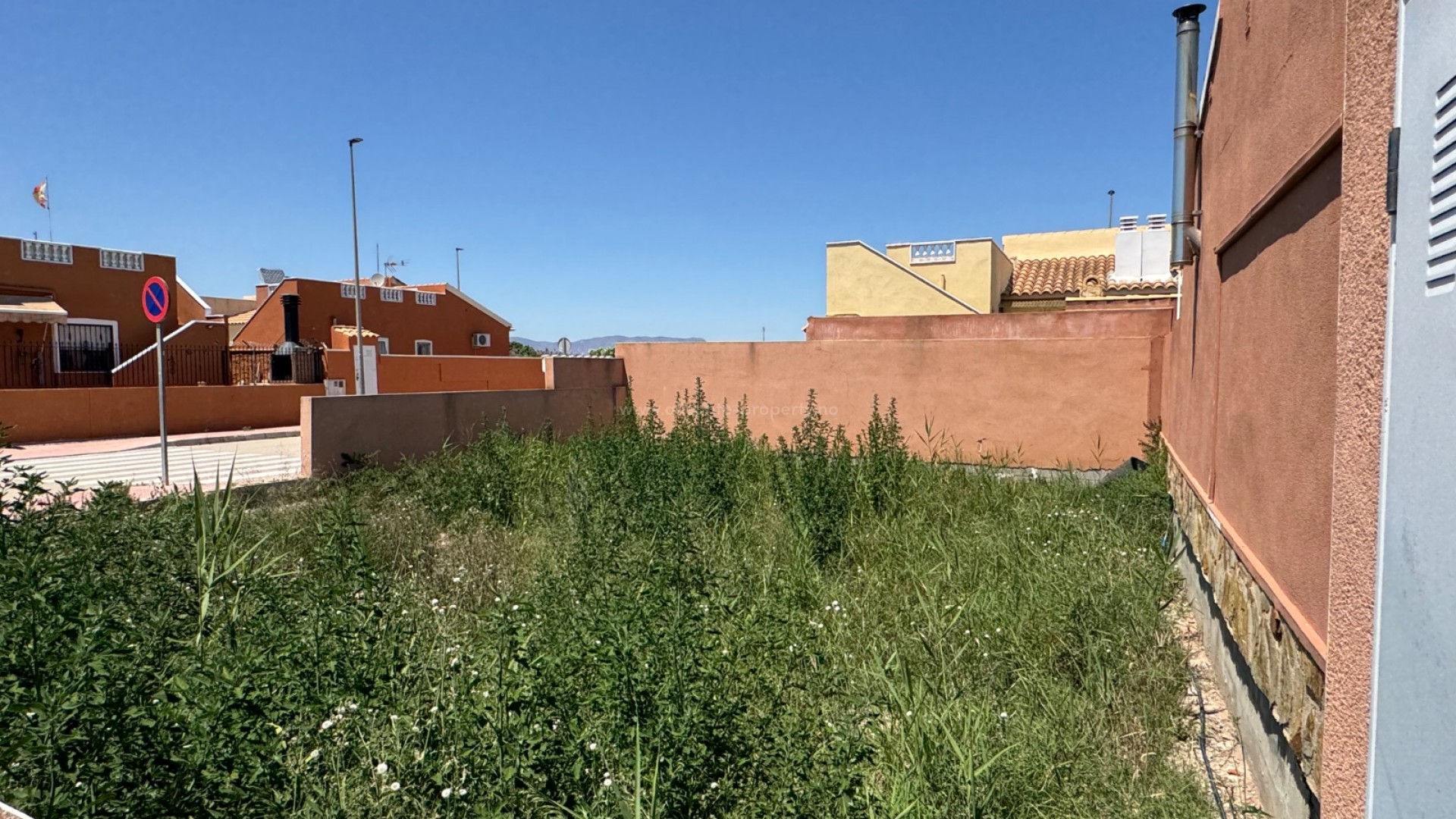 Tierra en Daya Nueva