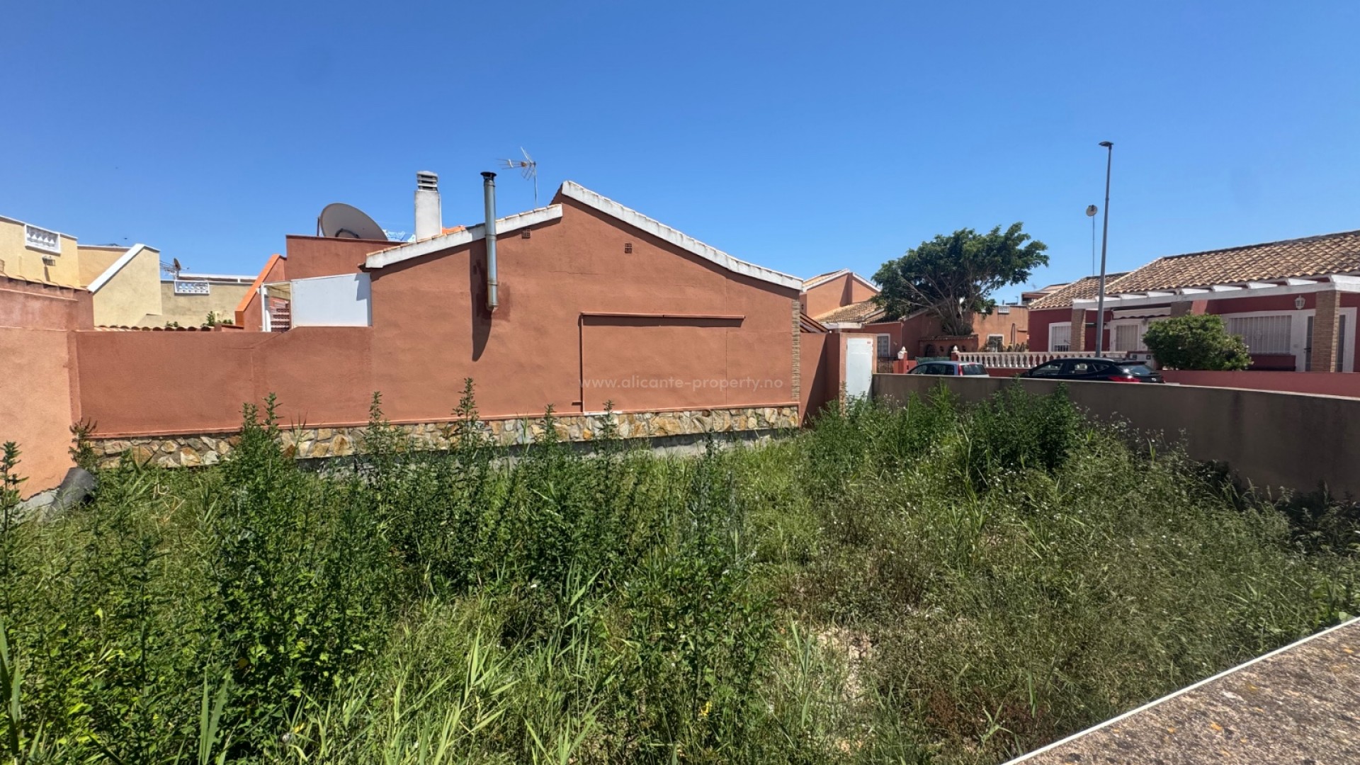 Tierra en Daya Nueva