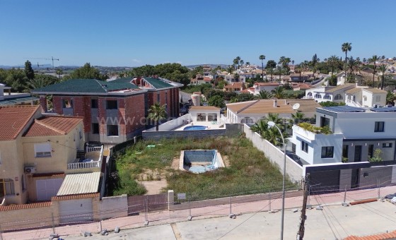 Tierra - Reventa - Ciudad Quesada - Town Center