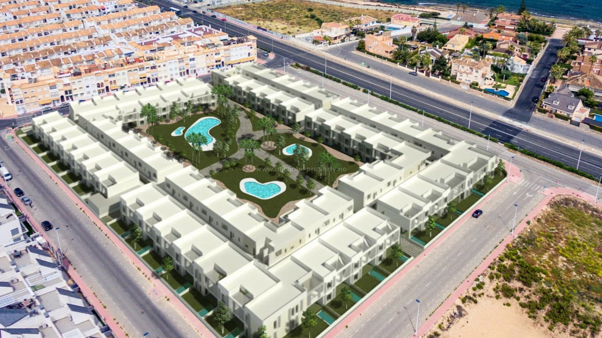 Torrevieja -nye flotte bungalow i La Veleta på 106m2 m/basseng og hage, 250m til sjøen