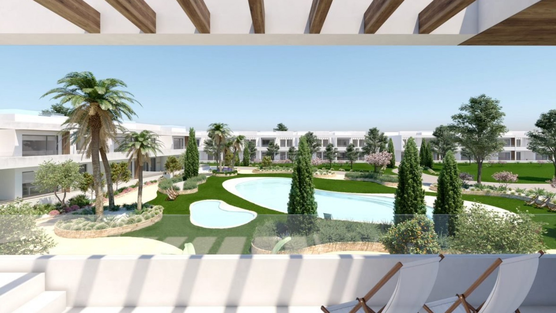 Torrevieja -nye flotte bungalow i La Veleta på 106m2 m/basseng og hage, 250m til sjøen