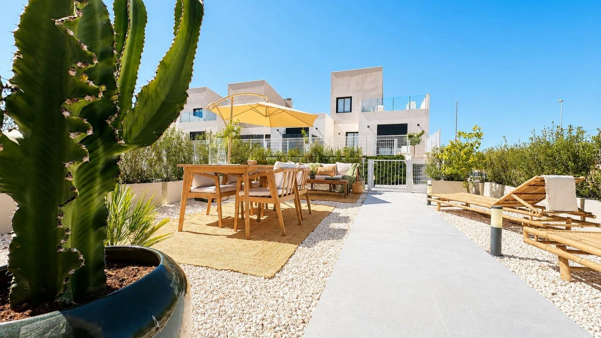 Town House in Altaona Golf