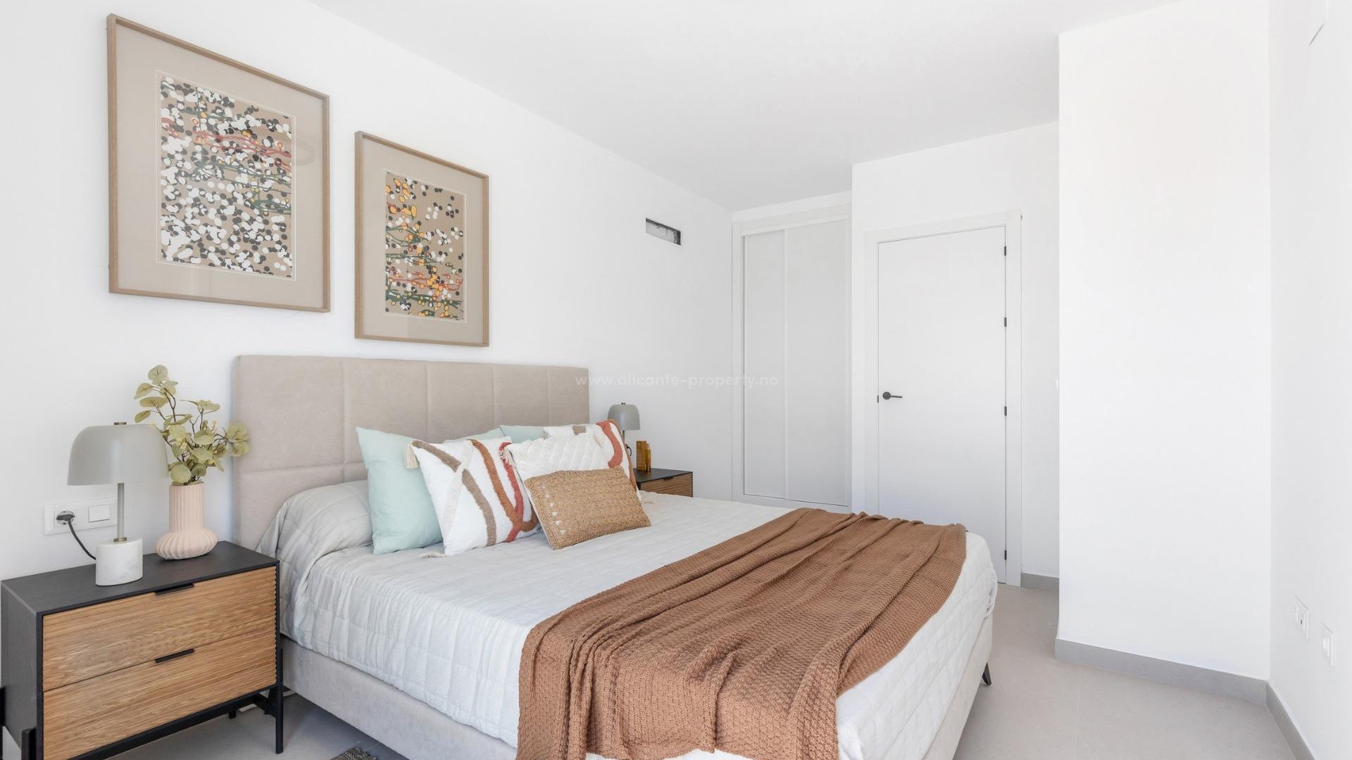 Town House in pueblo