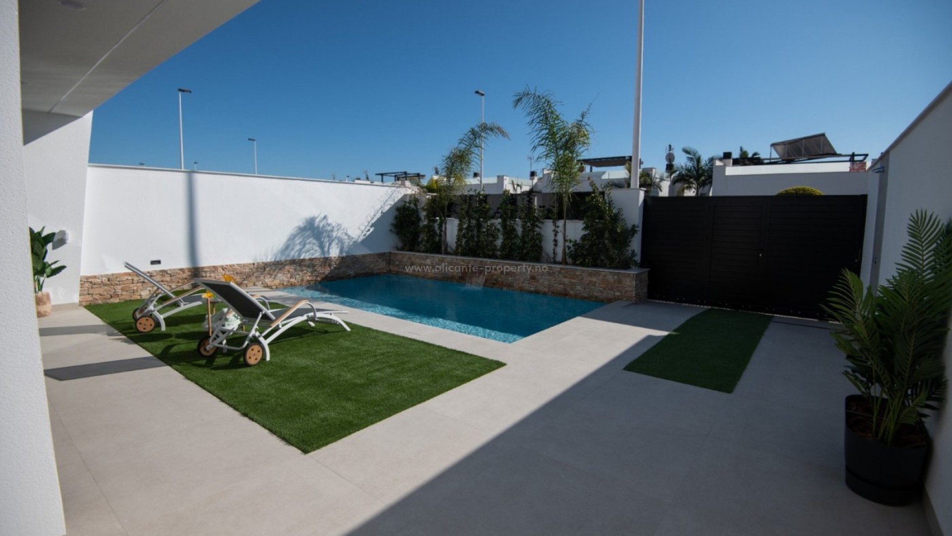 Town House in Santiago de la Ribera