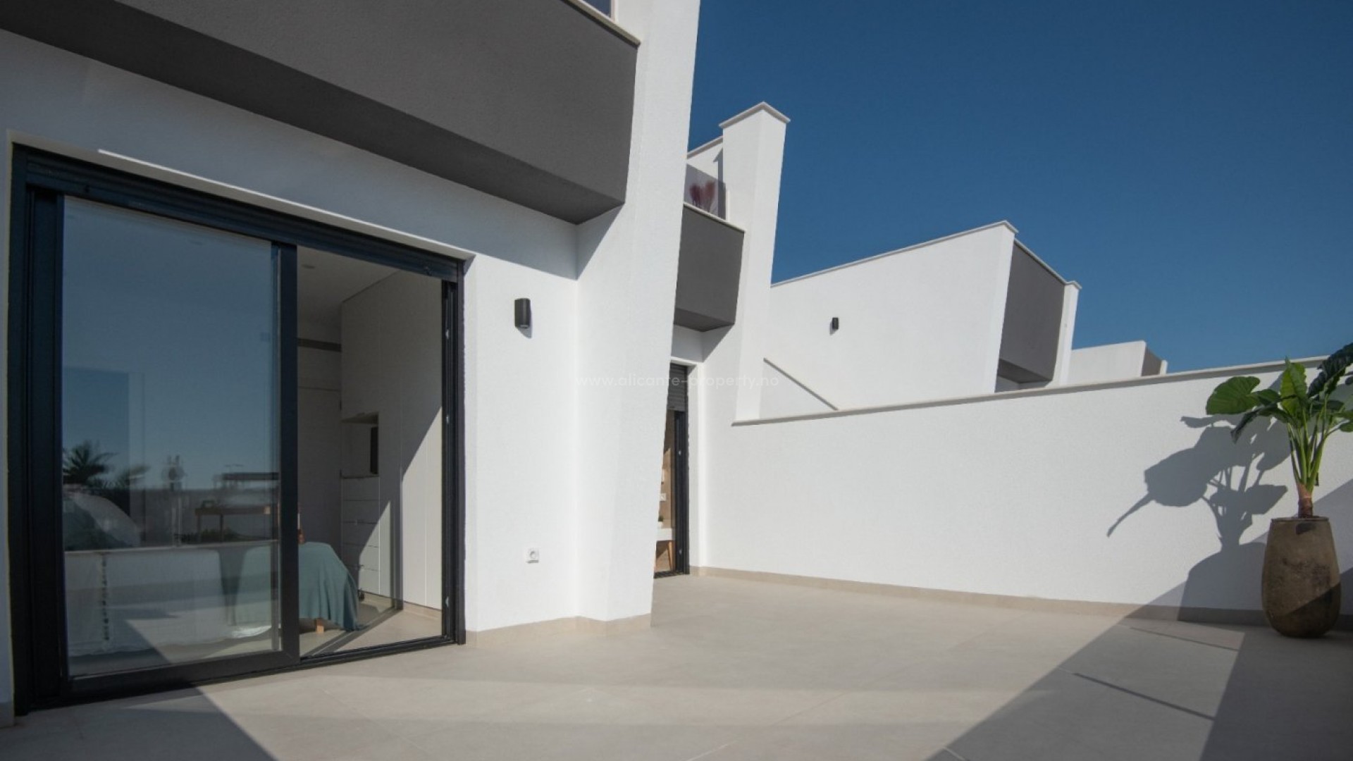 Town House in Santiago de la Ribera