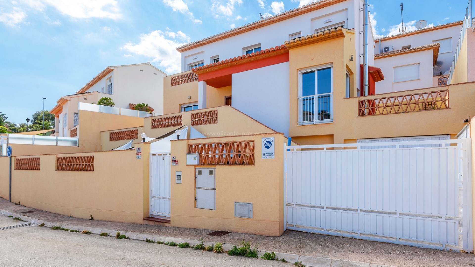 Villa en Alfaz del Pi