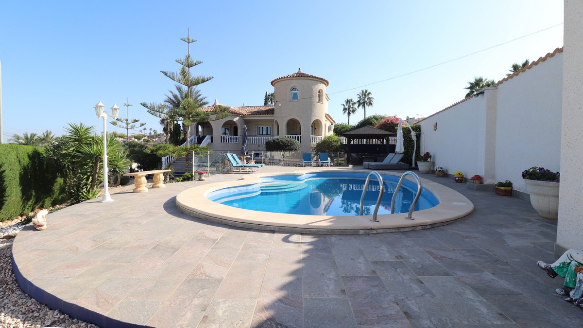 Villa en Algorfa Centro