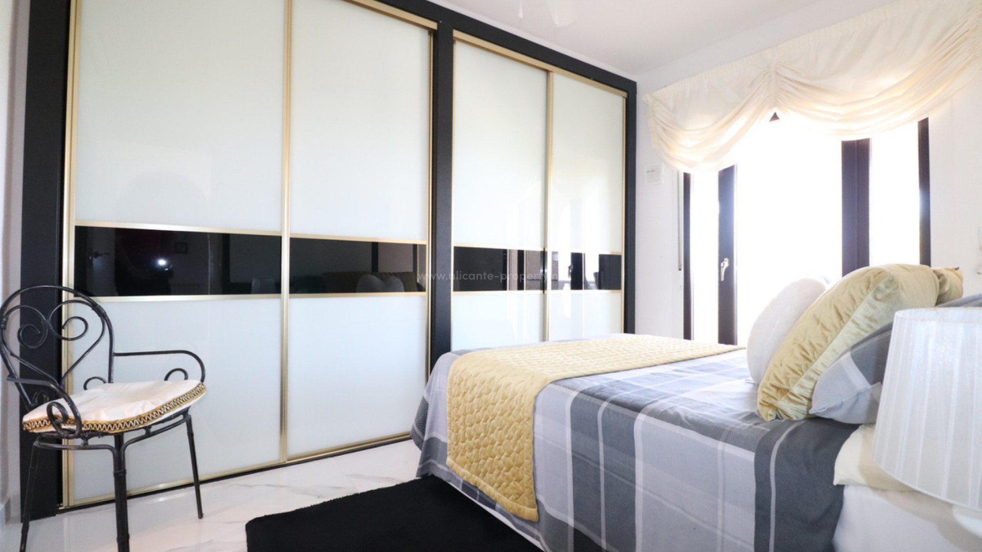 Villa en Algorfa Centro