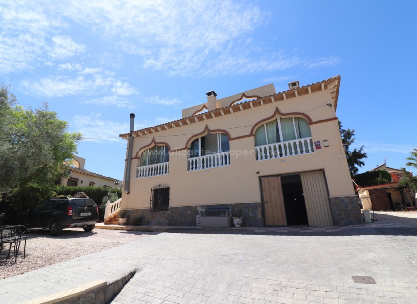 Villa en Algorfa Centro
