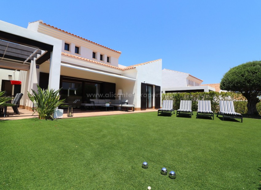 Villa en Algorfa Centro