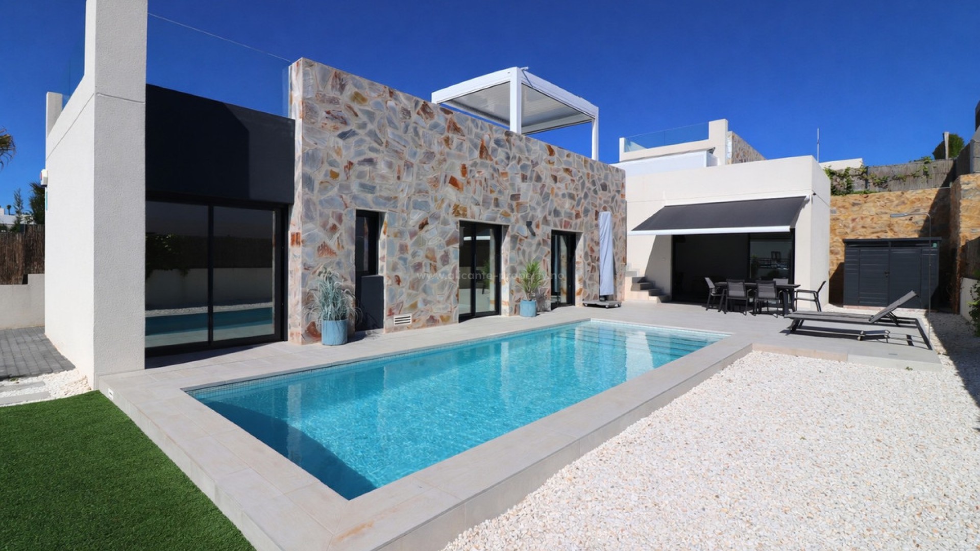 Villa en Algorfa Centro