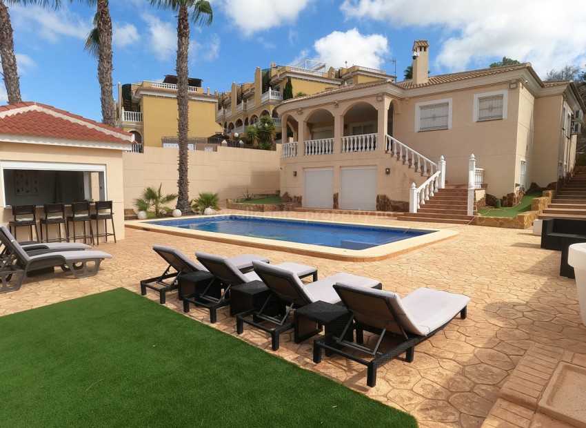 Villa en Algorfa Centro