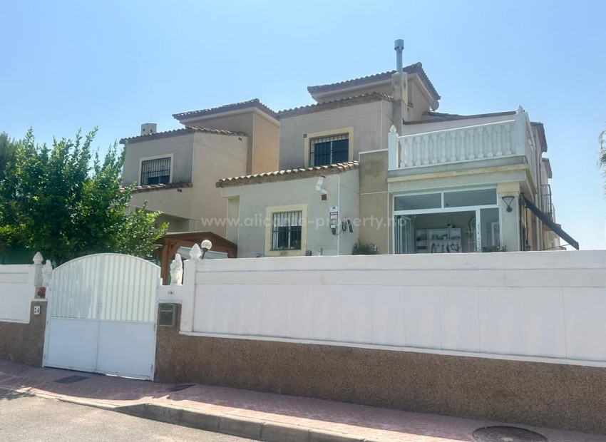 Villa en Algorfa Centro