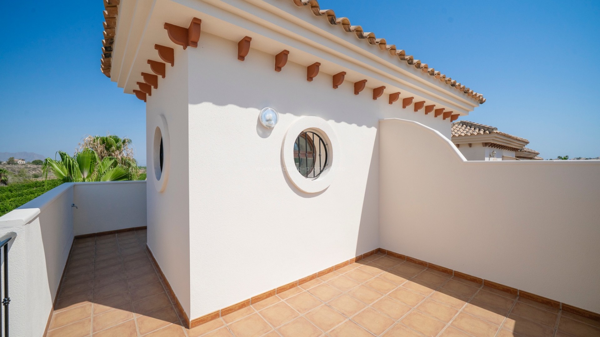 Villa en Algorfa
