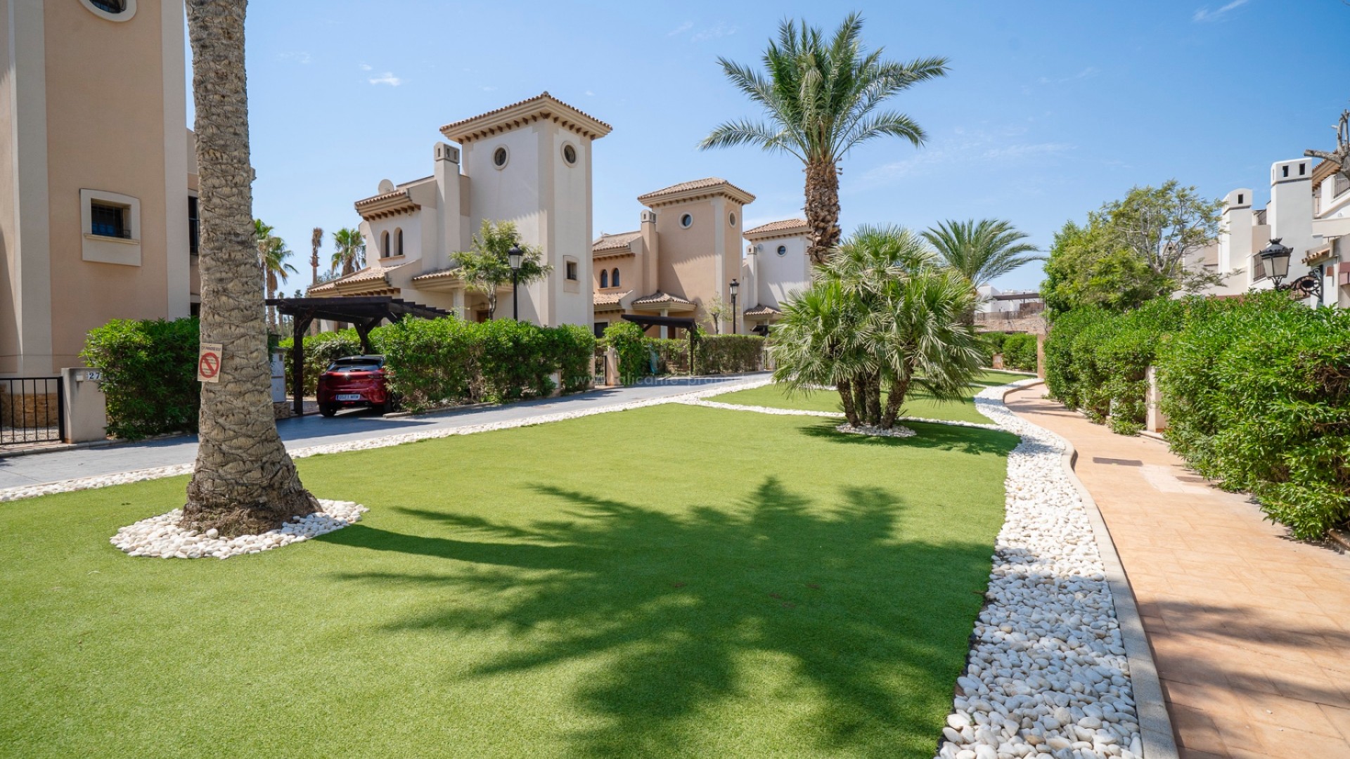 Villa en Algorfa