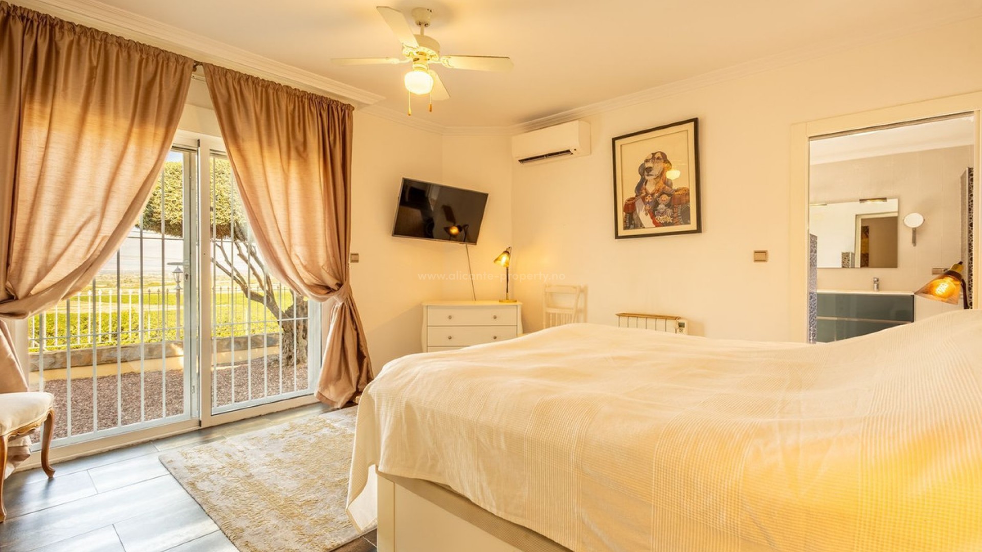 Villa en Almoradi Centro