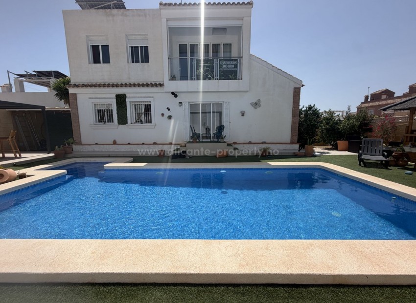 Villa en Balsicas
