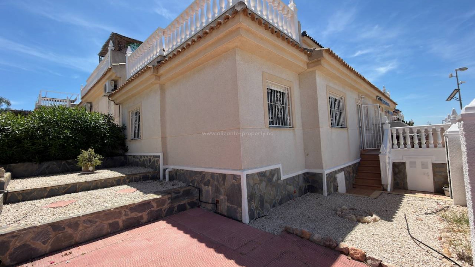 Villa en Benimar