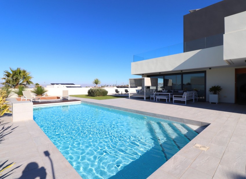 Villa en Benimar