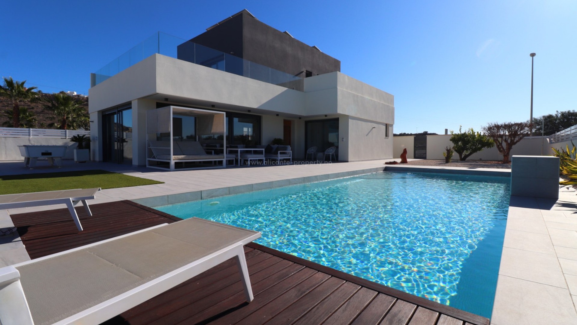 Villa en Benimar