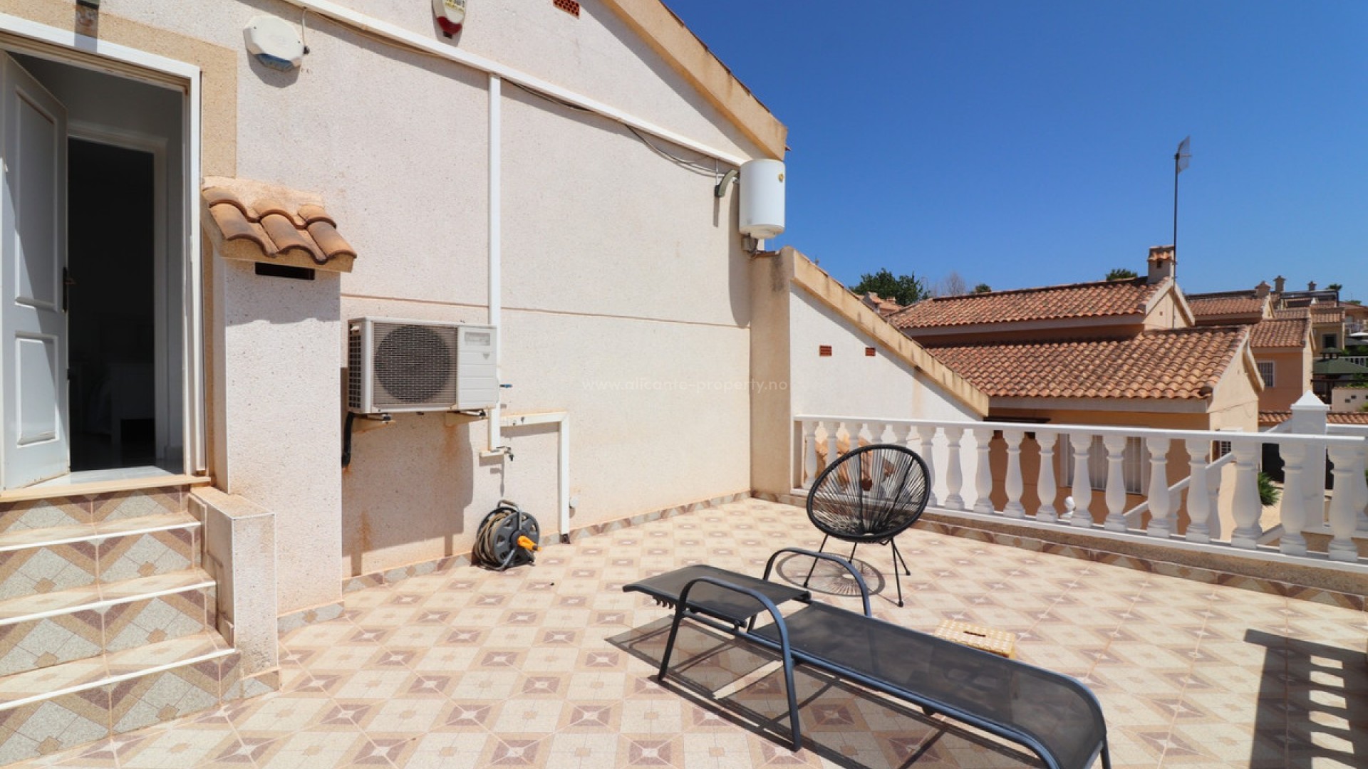 Villa en Benimar