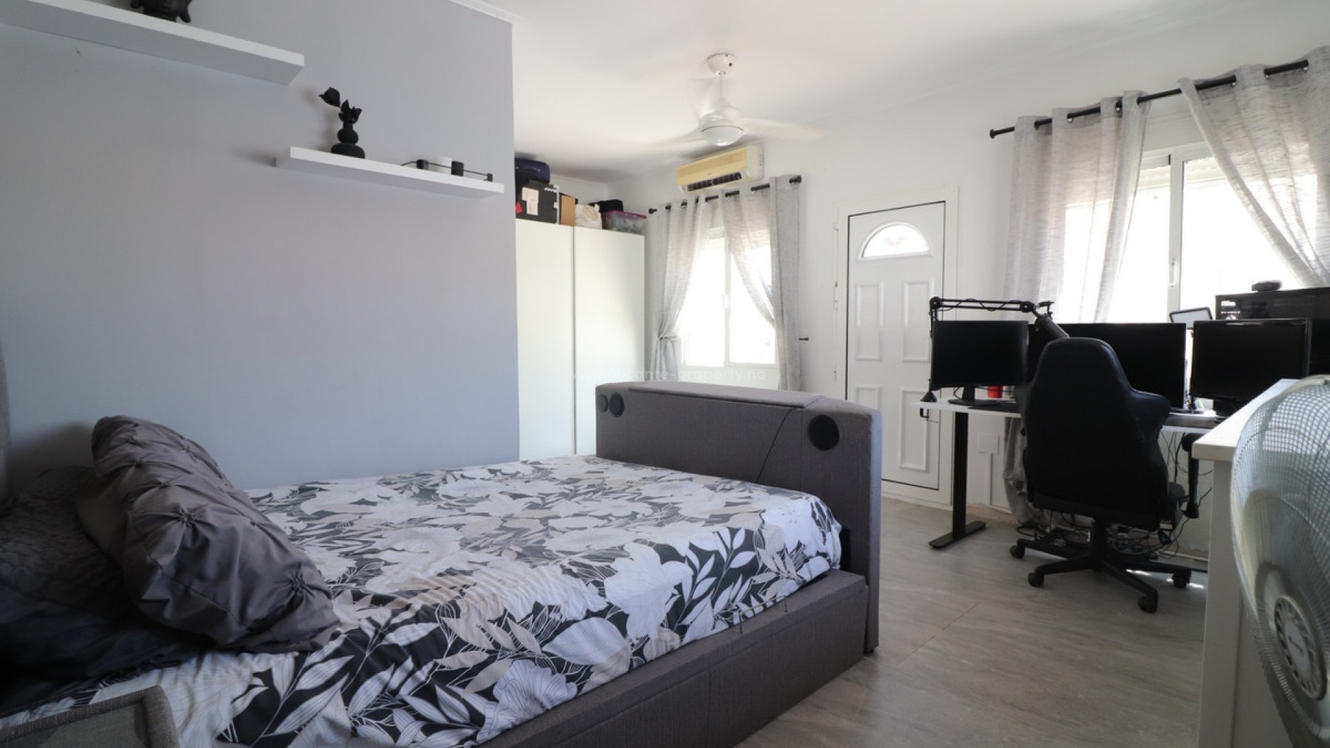 Villa en Benimar