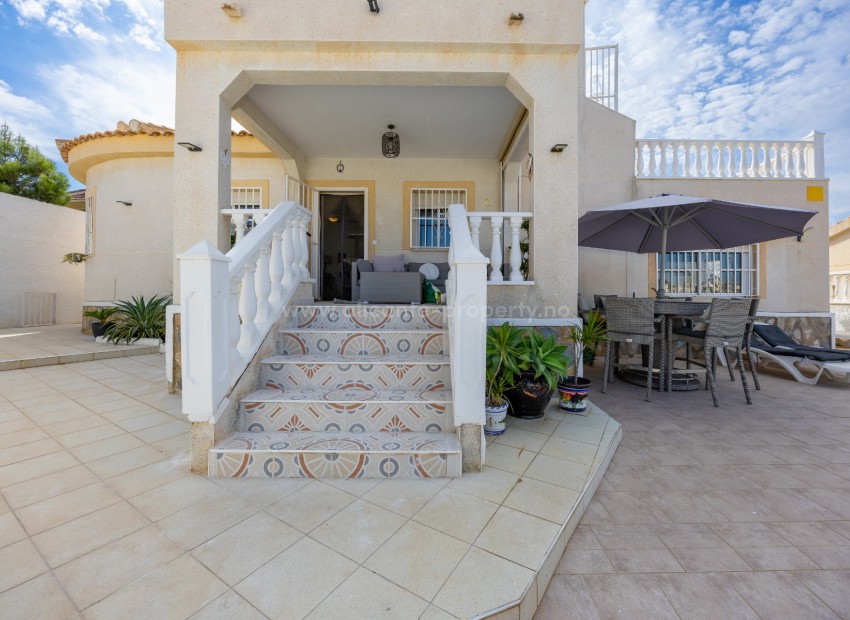 Villa en Benimar
