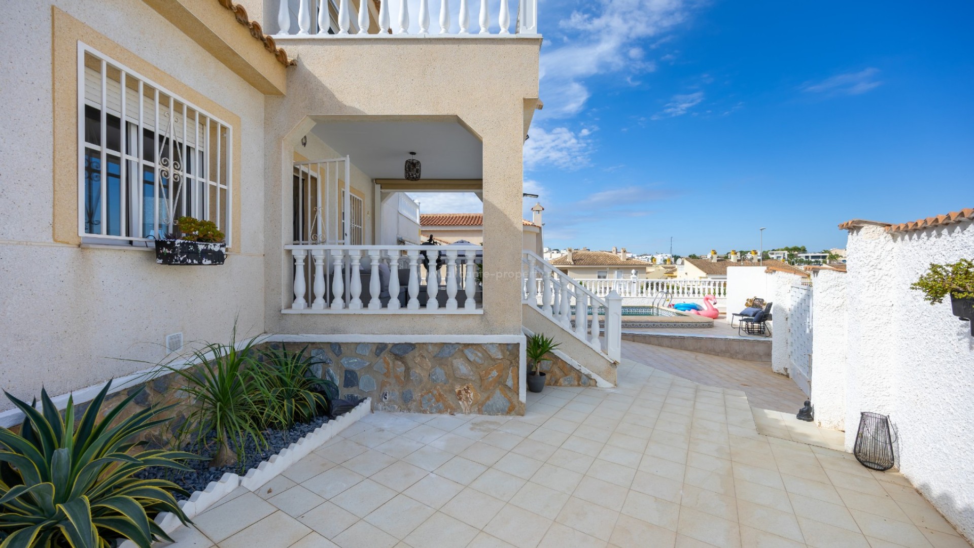 Villa en Benimar