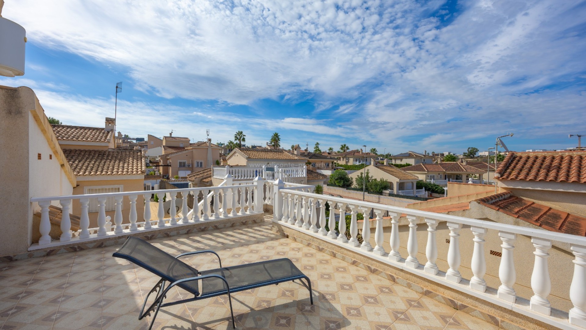 Villa en Benimar