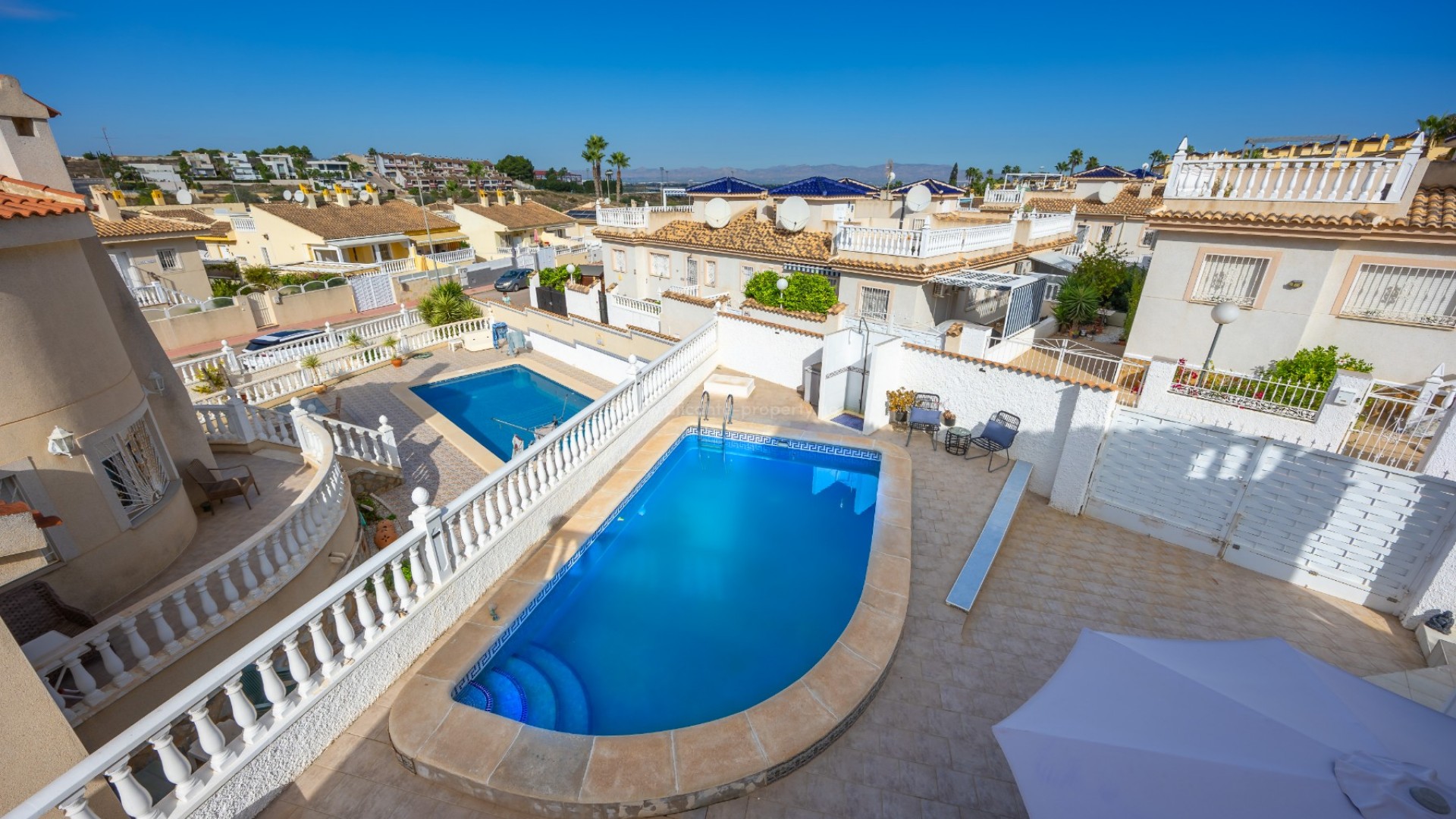 Villa en Benimar