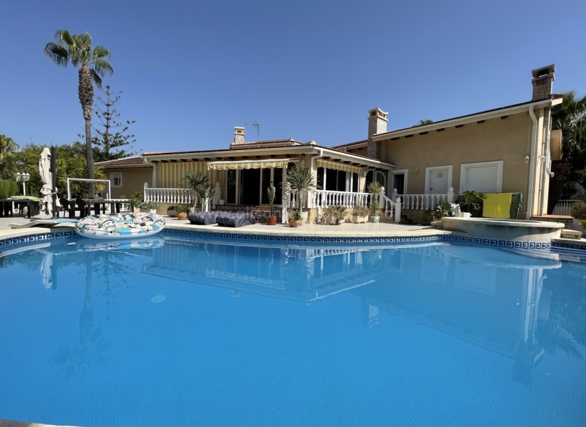 Villa en Cabo Roig